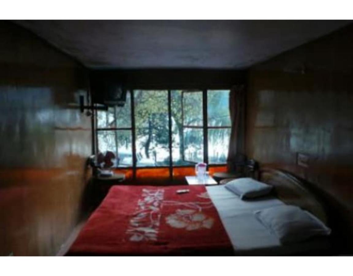Hotel Darpan Nainital Buitenkant foto